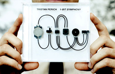 La música a 1-bit de Tristan Perich